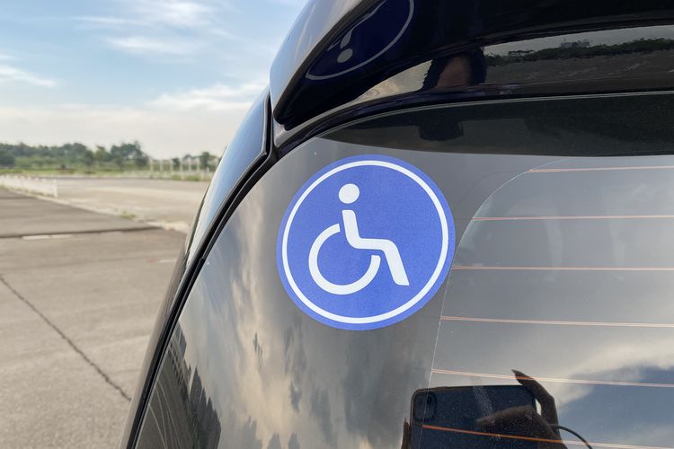 welcab, Modifikasi Jok Mobil, Ferari Jok, jok welcab, jok welcab difabel, Modifikasi Jok Welcab, Solusi Ramah Difabel untuk Mobil Pribadi