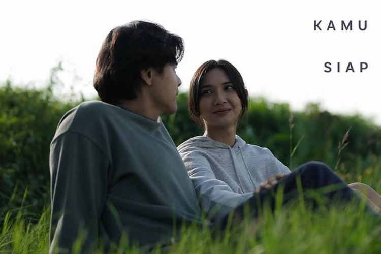 hubungan toksik, film Sore, memaksa pasangan berubah, 5 Sinyal Mengubah Pasangan Bisa Picu Hubungan Toksik, Menurut Psikolog, 1. Pasangan merasa tidak cukup baik apa adanya, 2. Ada dominasi sepihak dalam pengambilan keputusan, 3. Tekanan emosional dan rasa bersalah, 4. Pasangan kehilangan jati diri, 5. Konflik terus-menerus karena penolakan perubahan