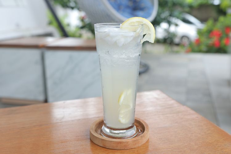 Resep Es Kelapa Alpukat, Ide Takjil Simpel dari Chef Hotel
