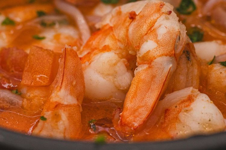 5 Menu Sehat untuk Diet Selama Ramadhan, Cocok untuk Buka dan Sahur, 1. Resep udang saus tiram, 2. Sup bakso Lo Hua, 3. Sarden tumis buncis, 4. Sup ikan kakap, 5. Dada ayam panggang saus kecap