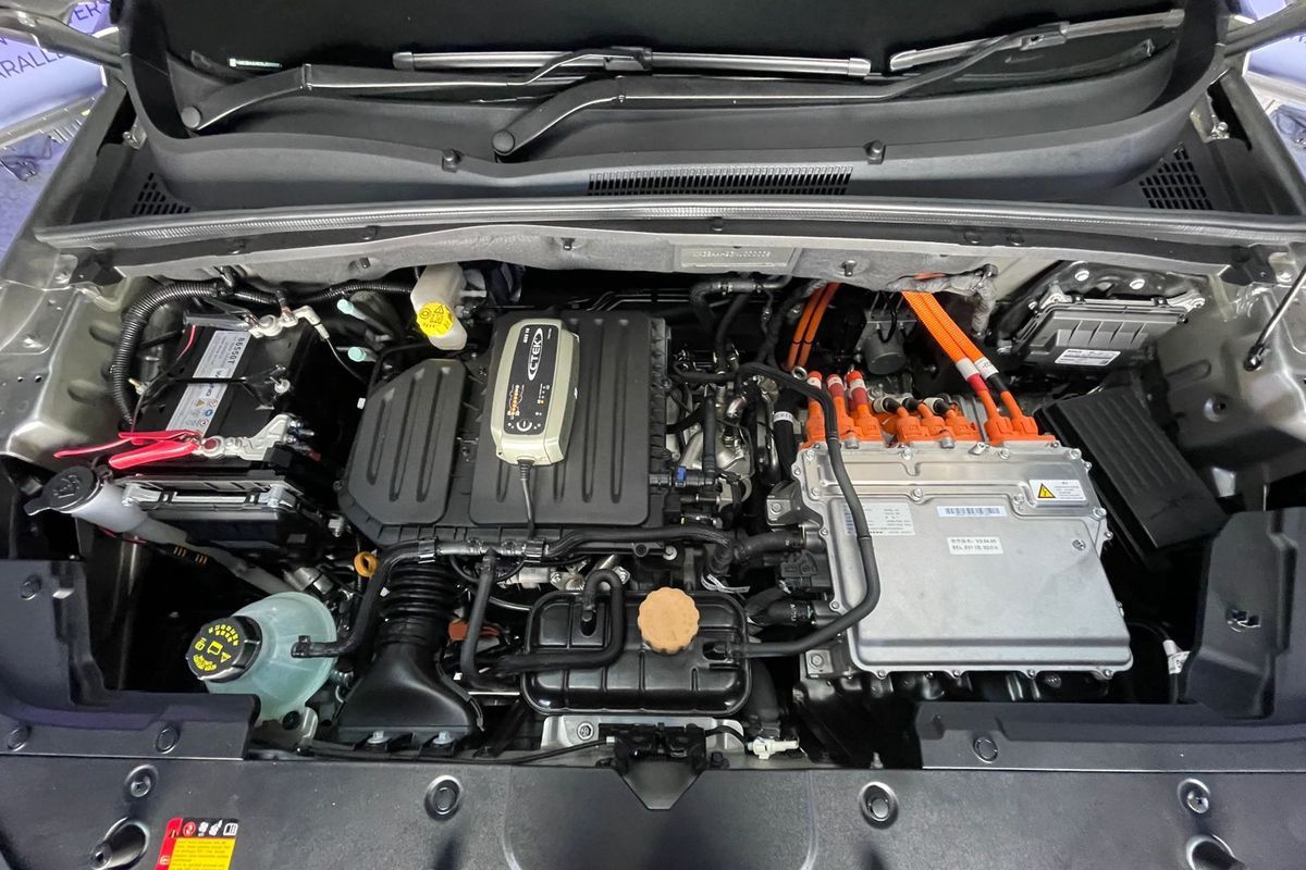 musim hujan, hybrid, mobil hybrid, Perlindungan Baterai Hybrid dari Air dan Kelembapan