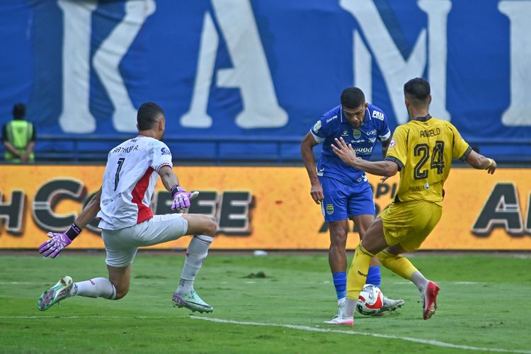 persib bandung, Jadwal Persib, Super League, Berguinho, gelandang persib, pemain amerika latin, mantan pemain borneo fc, Berguinho Bicara soal 7 Pemain Amerika Latin Warnai Skuad Persib