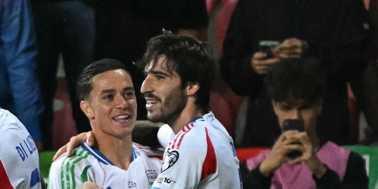 Juventus, Liga Italia, Serie A, Theo Hernandez, AC Milan, Al Hilal, bursa transfer, Juventus Dalam Pembicaraan untuk Rekrut Theo Hernandez dari Al Hilal