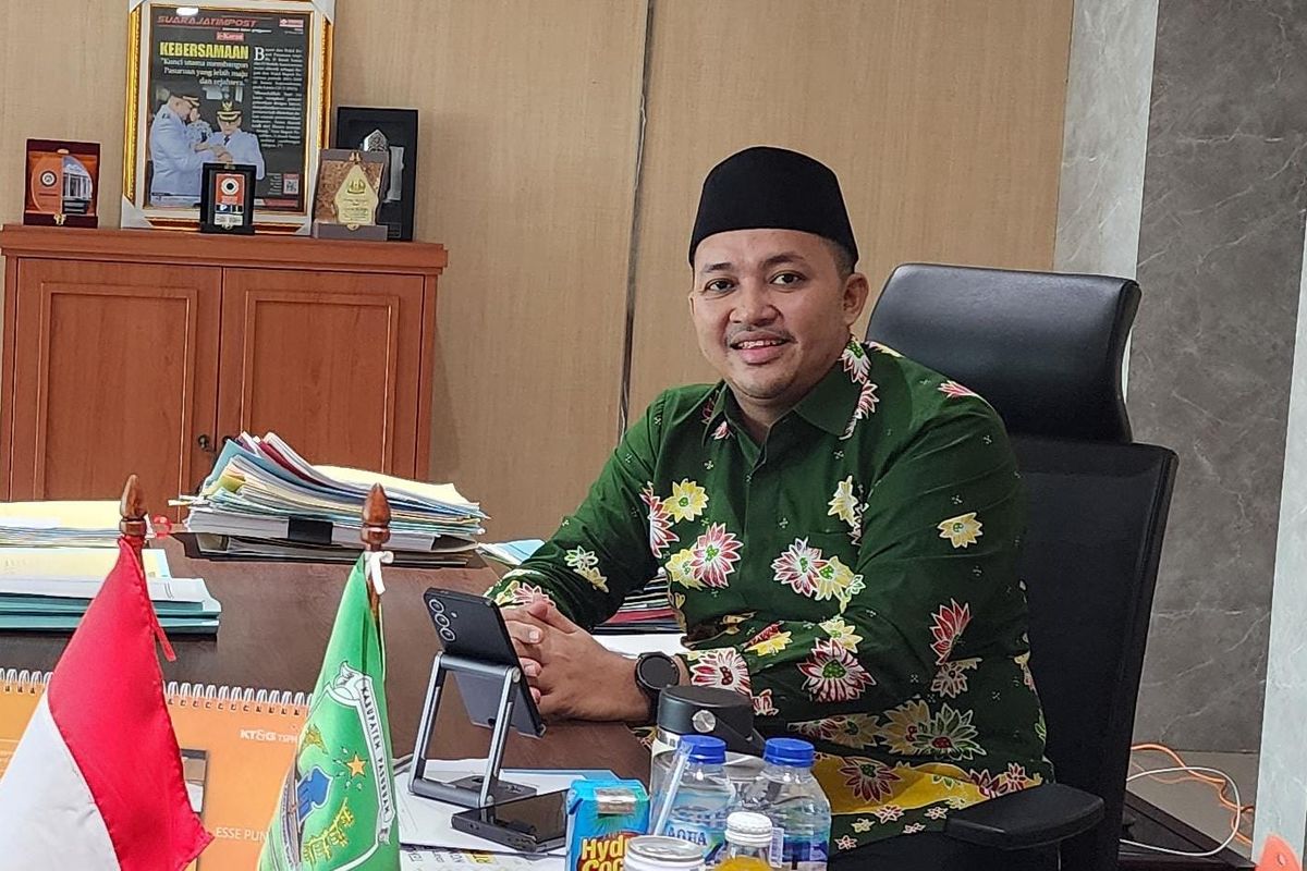 Pasuruan, Nur Aini, guru nur aini, nur aini guru pasuruan, nur aini keluhkan jauhnya jarak mengajar, Bupati Pasuruan Tolak Maafkan Nur Aini, Guru yang Viral Keluhkan Jarak Mengajar 57 Km, Keluhan Jarak Mengajar Dinilai Tidak Tepat Disampaikan Lewat Podcast, Terancam Sanksi Berat karena Tak Hadir 90 Hari, BKPSDM Sudah Kirim LHP ke BKN, Pengakuan Nur Aini: Sakit, Jarak Terlalu Jauh, dan Merasa Tertekan