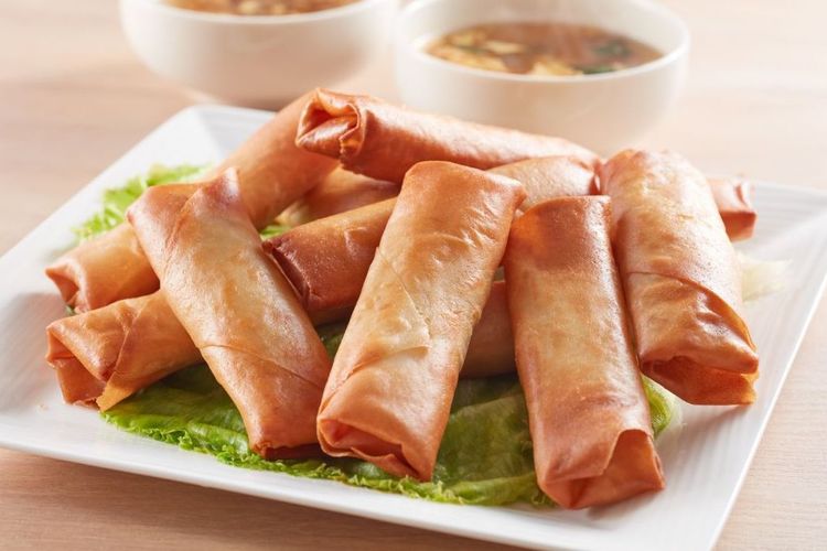kulit lumpia, Bahan kulit lumpia, resep kulit lumpia, bahan kulit lumpia, cara membuat kulit lumpia lentur, kulit lumpia lentur dan tidak sobek, Cara Membuat Kulit Lumpia Lentur dan Tidak Mudah Sobek, Ini Triknya!, Bahan kulit lumpia, Pastikan adonan tidak terlalu cair, Tambahkan telur, Mengistirahatkan adonan, Menyimpan sisa kulit lumpia