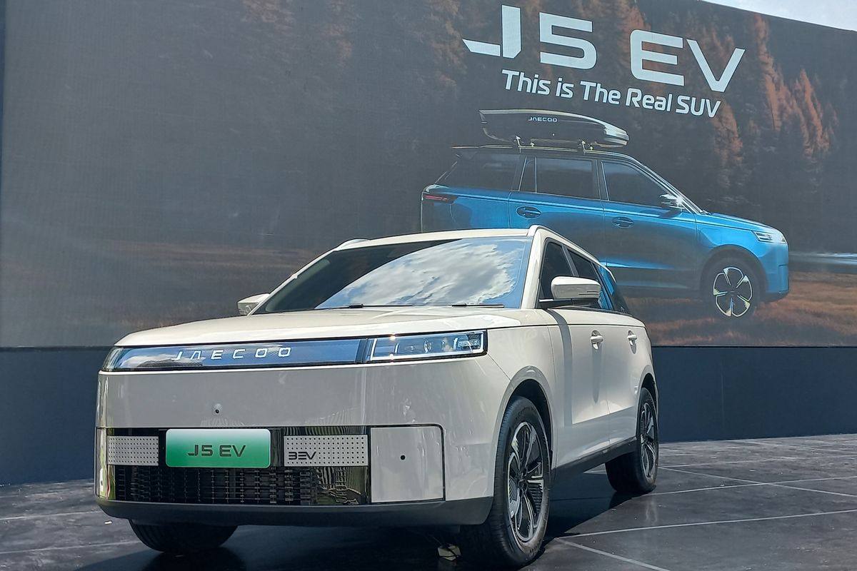 Jaecoo, J5 EV, Jaecoo Indonesia, SUV listrik, mobil listrik, Harga Rp 200 Jutaan, Ini Perbedaan Jaecoo J5 EV Standard dan Premium