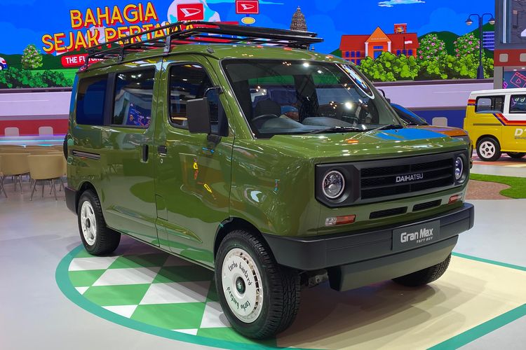 sigra, Daihatsu, Semarang, Gran Max, Rocky Hybrid, Daihatsu Rocky e-Smart Hybrid Hadir di Semarang