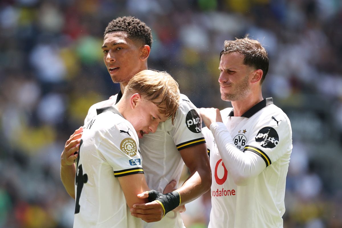 Borussia Dortmund, Mamelodi Sundown, Piala Dunia Klub 2025, Dortmund vs Mamelodi, Hasil Mamelodi Sundowns Vs Dortmund 3-4: Jobe Bellingham Ramaikan Festival 7 Gol
