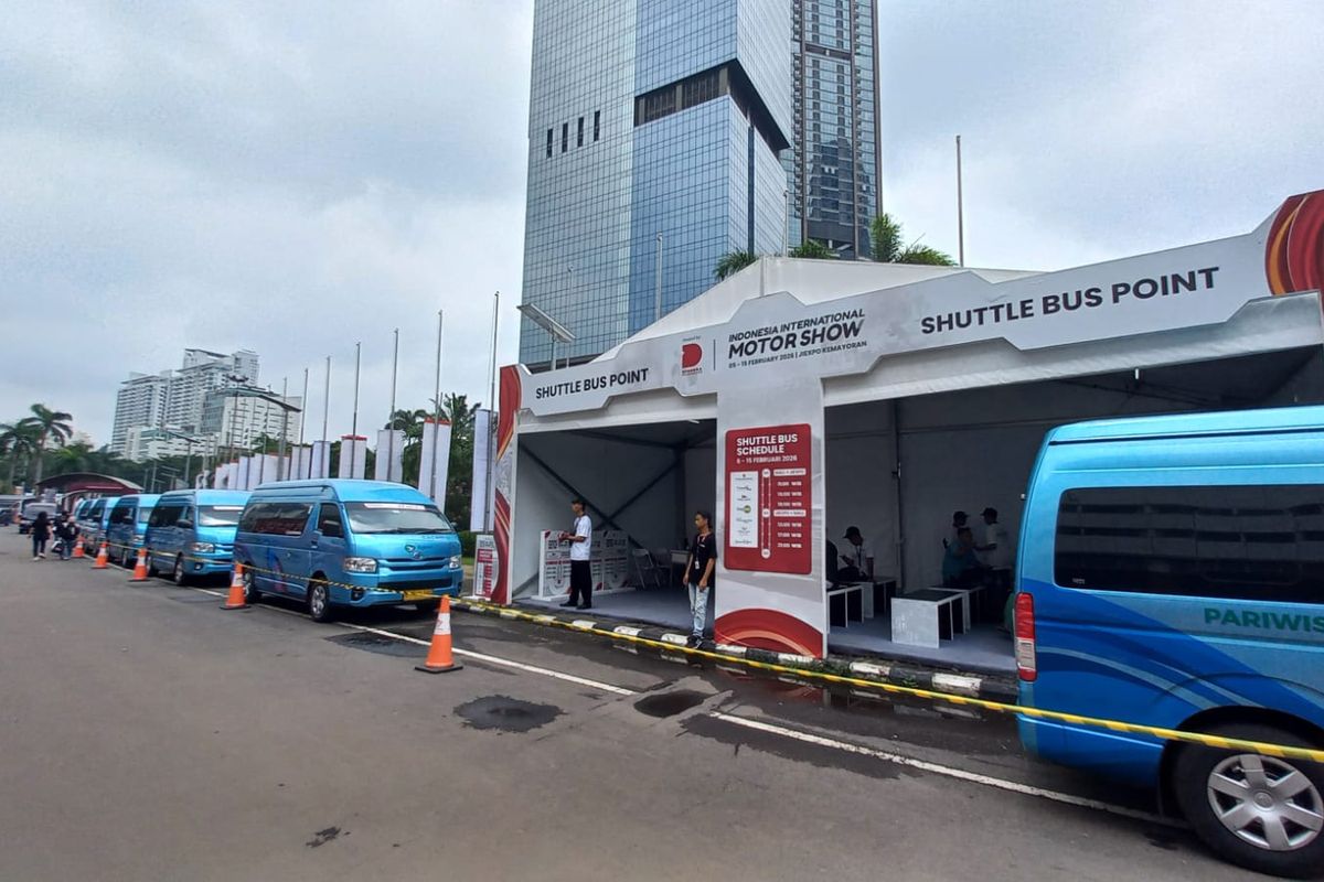 Shuttle bus, JIExpo Kemayoran, Cara Praktis ke IIMS 2026 Saat Musim Hujan, Naik Shuttle Bus Gratis