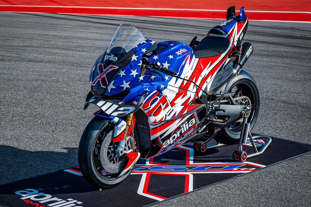 Aprilia X 250TH, motor MotoGP, RSV4, Aprilia X 250TH: Superbike Rasa MotoGP Rp 2,3 Miliar