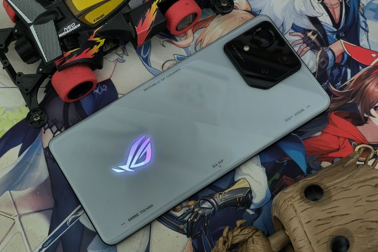 Asus, smartphone, ponsel, ROG Phone, Zenfone 11 Ultra, ROG Phone 9, Asus “Pamit” dari Bisnis Ponsel 2026, Zenfone dan ROG Phone Vakum Tahun Ini
