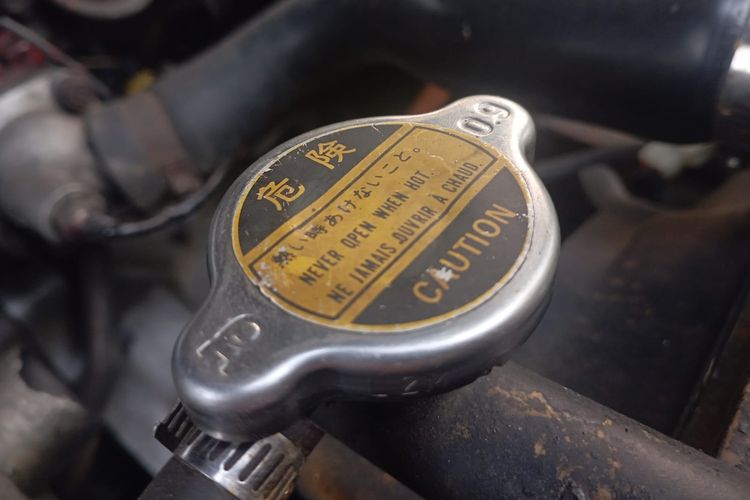 radiator, tutup radiator, overheat, Tutup Radiator Rusak Bisa Bikin Mesin Overheat, Ini Penjelasannya