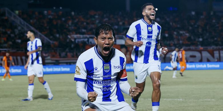 Persib, Arema FC, Persib vs Arema FC, Marc Klok, Borneo FC, Dewa United, Super League, Persib Vs Arema FC: I League Ubah Waktu Pertandingan Jadi Pukul 15.30 WIB