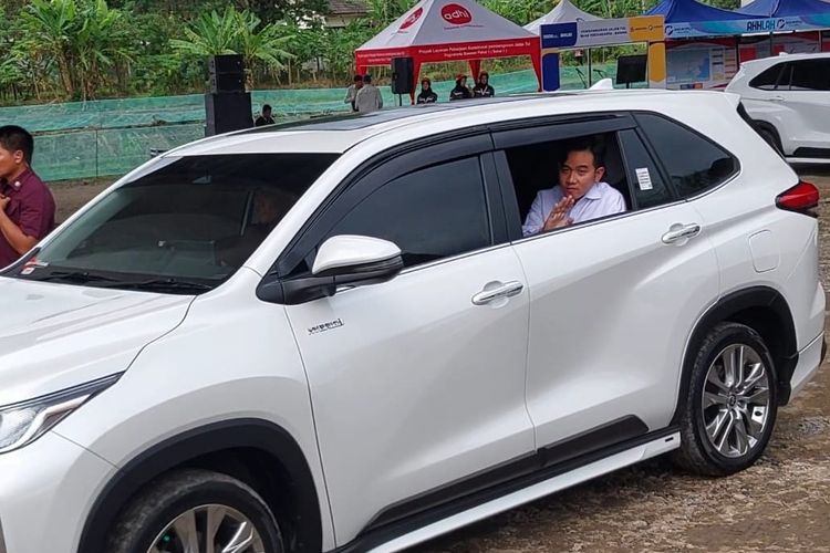 Gibran Rakabuming, Gibran, Royal Enfield, Avanza, royal enfield, wakil presiden RI, gibran, avanza, daftar kendaraan, Daftar 7 Kendaraan Wapres Gibran, dari Avanza sampai Royal Enfield