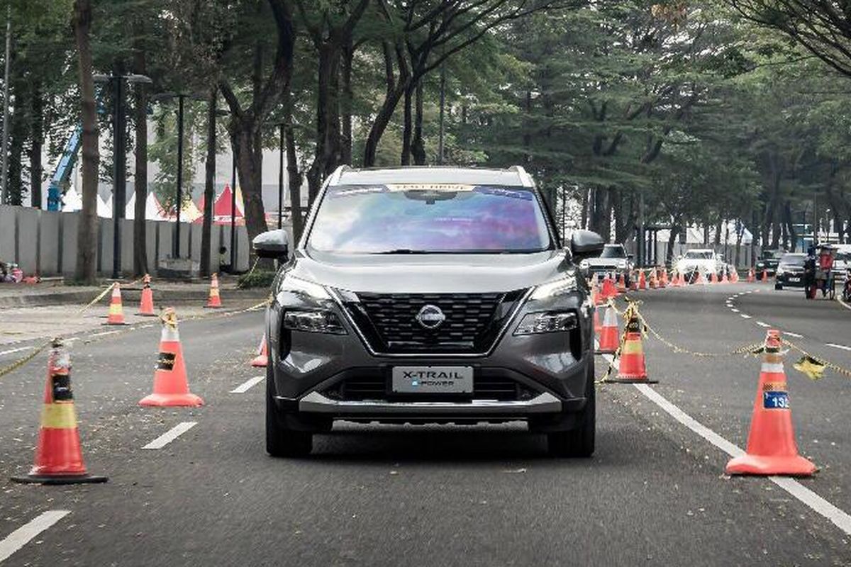 Nissan, X-Trail e-Power, simulasi cicilan, Simulasi Cicilan Nissan X-Trail e-Power, per Bulan Rp 15 Jutaan