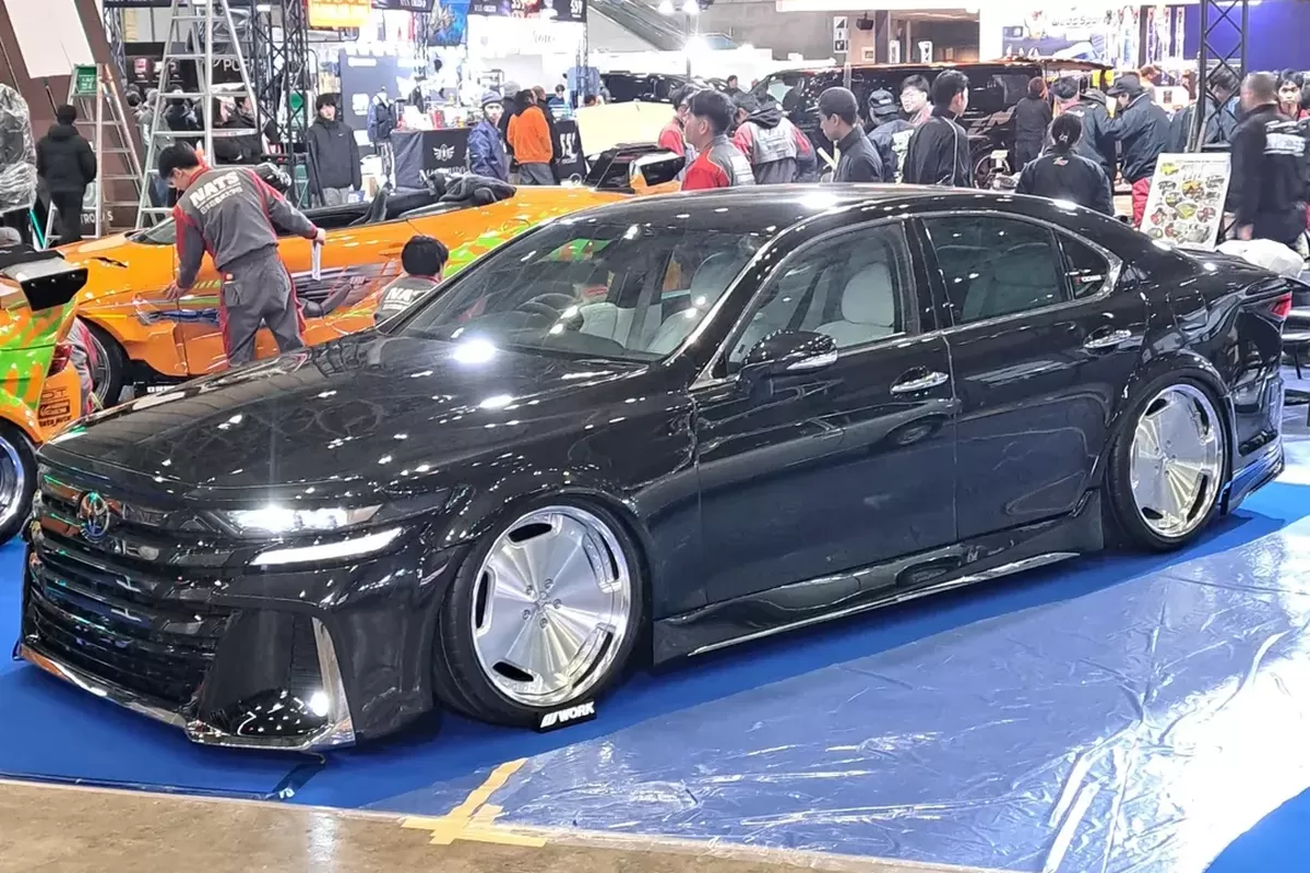 Vellfire Sedan, Modifikasi Anak Kuliahan di Tokyo Auto Salon 2026: Bikin Vellfire Sedan