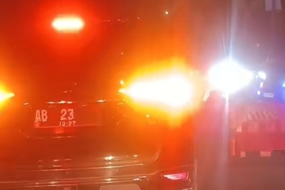 Pekanbaru, pelat nomor, Dinas PUP ESDM DIY, Polda DIY, pekanbaru, mobil Fortuner, dinas pup esdm diy, Viral di Pekanbaru Bantu Ambulans, Fortuner Gunakan Pelat AB 23 Palsu Milik Dinas DIY