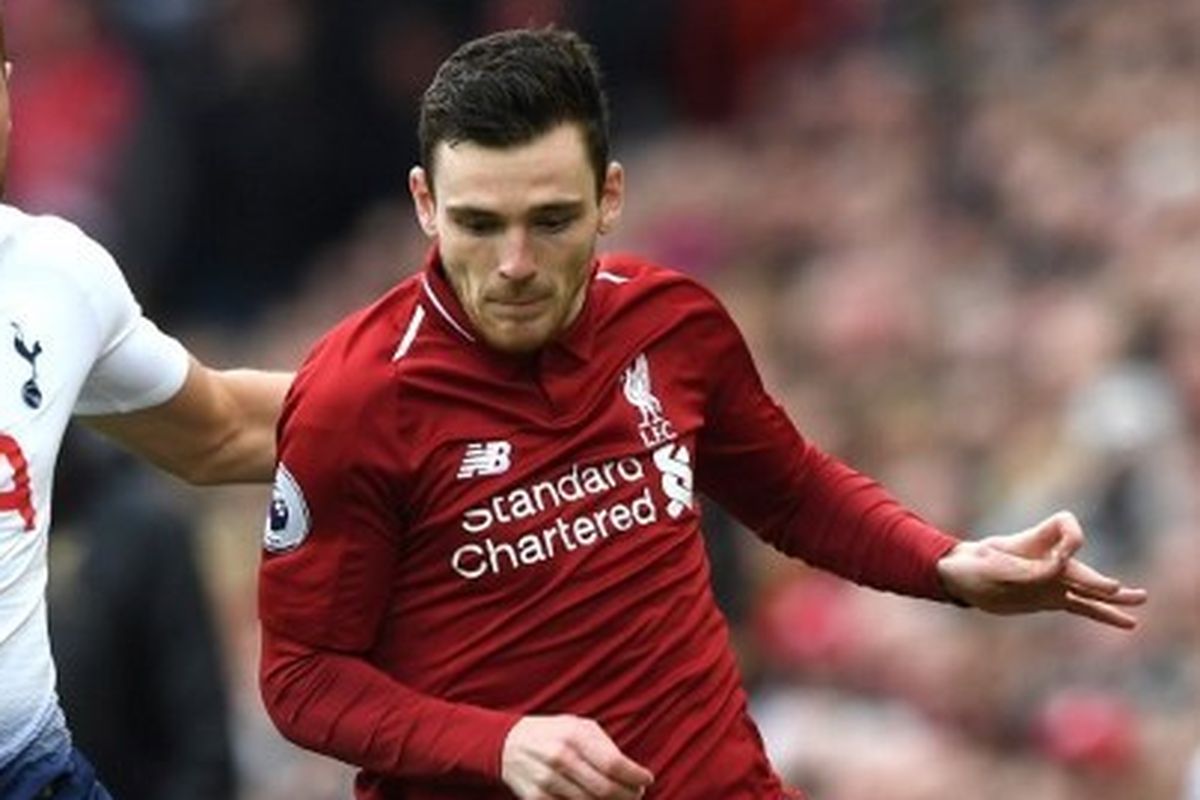 Liverpool, Liga Inggris, Tottenham, Batal ke Tottenham, Andy Robetson Dikabarkan Bertahan di Liverpool