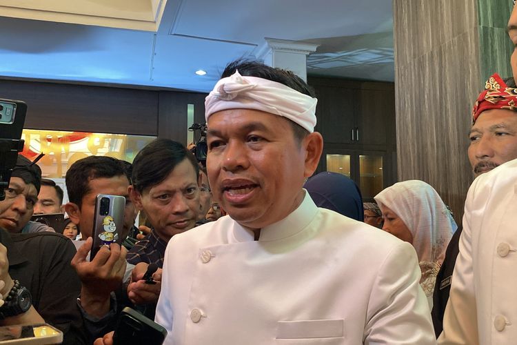 Dedi Mulyadi, Gubernur Jawa Barat, video viral, getok tarif parkir, getok tarif parkir bandung, warung bu imas, Viral Jukir Liar Getok Parkir Rp 30.000 di Kota Bandung, Dedi Mulyadi: Ini Harus Jadi yang Terakhir!