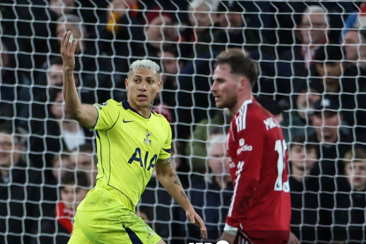 Liga Inggris, Liverpool, Dominik Szoboszlai, Richarlison, Tottenham Hotspur, Liverpool vs Tottenham, Hasil Liverpool Vs Tottenham 1-1, Richarlison Selamatkan Spurs
