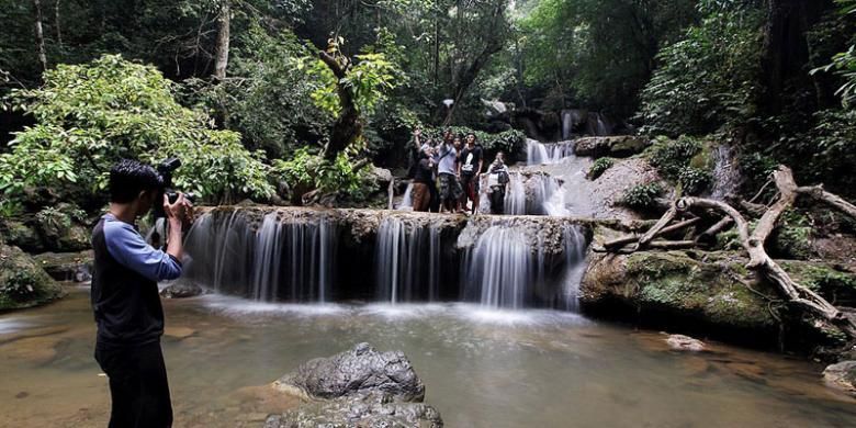 air terjun, 7 Wisata Air Terjun di Aceh, Cocok untuk Healing dari Penatnya Kerja, 1. Air Terjun Suhom, 2. Air Terjun Kuta Malaka, 3. Air Terjun Pria Laot, 4. Air Terjun Blang Kolam, 5. Air Terjun 7 Tingkat, 6. Air Terjun Peucari, 7. Air Terjun Tansaran Bidin