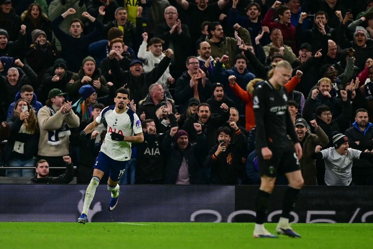 Tottenham, Manchester City, Tottenham Hotspur, Rayan Cherki, Antoine Semenyo, Man City, Dominic Solanke, Hasil Tottenham Vs Man City 2-2: Tendangan Kalajengking Gagalkan 3 Poin Citizens 