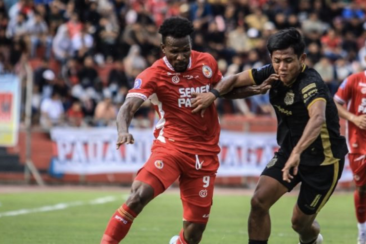 Semen Padang, Madura United, Junior Brandao, Hasil Semen Padang Vs Madura United 0-1: Sape Kerrab Keluar dari Zona Merah