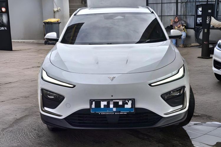 Azzura, Neta X, mobil listrik, pengalaman pengguna, 5 Kelebihan dan Kekurangan Neta X dari Pengguna Asli