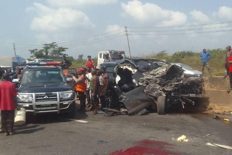 Anthony Joshua, tinju dunia, Nigeria, Petinju Kelas Berat Anthony Joshua Terluka dalam Kecelakaan Mobil di Nigeria, Dua Orang Meninggal Dunia