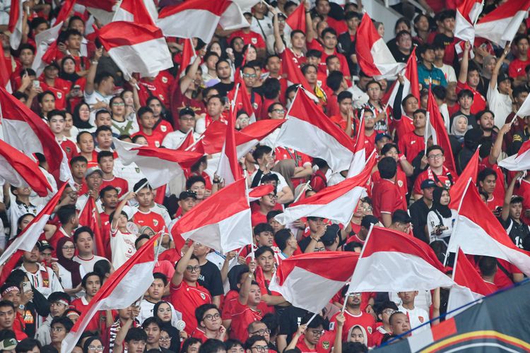 Arab Saudi, Patrick Kluivert, suporter, indonesia vs arab saudi, timnas Indonesia, Kualifikasi Piala Dunia 2026 Zona Asia, timnas indonesia vs arab saudi, kualifikasi piala dunia 2026, Jadwal Indonesia vs Arab Saudi, Ronde 4 Kualifikasi Piala Dunia 2026, Jadwal Timnas Indonesia di putaran 4 kualifikasi Piala Dunia 2026, jadwal timnas indonesia vs arab saudi, Timnas Indonesia Tak Sendiri di Arab Saudi, Ribuan Suporter di Belakang Garuda