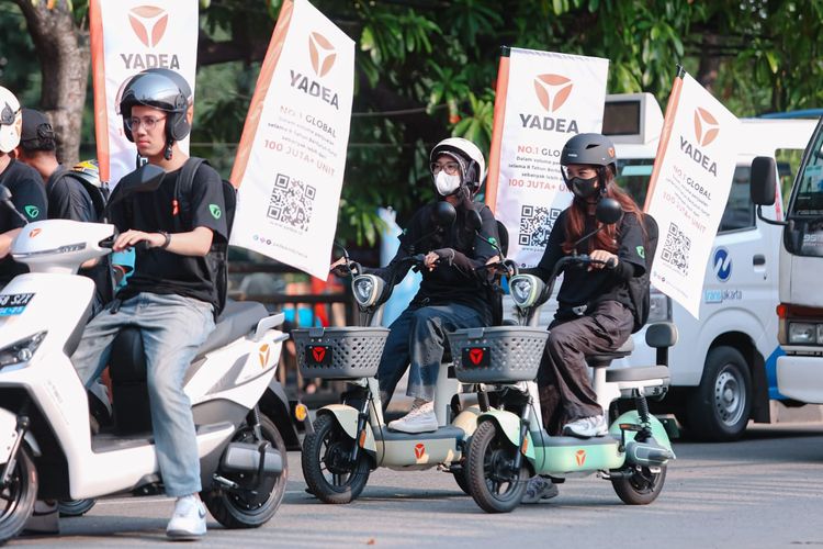 Perdana Menteri, Yadea, motor listrik, pertemuan bisnis, Tiongkok, kendaraan listrik, Motor Listrik, perdana menteri, PM China, pm li qiang, Yadea Berkomitmen Bantu Pengembangan Industri Energi Baru