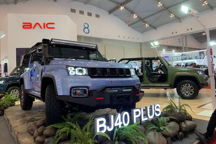 BAIC, Arcfox T1, BAIC Siapkan Dua Mobil Baru 2026, Ada Calon Pesaing Atto 1