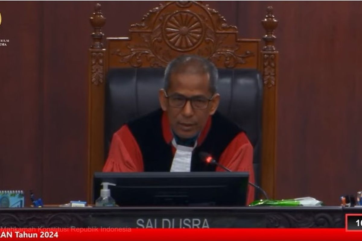 Saldi Isra, Kepala BNPB, profil Saldi Isra, Hakim MK, Hakim Konstitusi, Kepala BNPB Suharyanto, profil saldi isra, hakim MK Saldi Isra, kepala bnpb sekarang, kepala bnpb 2025, saldi isra pendidikan, Profil Saldi Isra, Hakim MK yang Pertanyakan Ucapan Kepala BNPB soal Banjir Sumatera