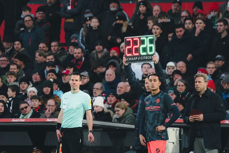 Liga Europa, Hasil Liga Europa, pemain timnas indonesia, klasemen Liga Europa, calvin verdonk, Miliano Jonathans, Dean James, AS Roma vs Lille, Panathinaikos vs Go Ahead Eagles, sk brann vs fc utrecht, Rekap Hasil Liga Europa Matchday 2: Klub Calvin Verdonk dan Dean James Menang