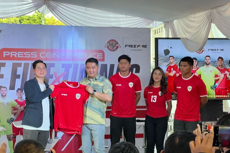 ekonomi kreatif, e-sports, Free Fire, Garena, bundle, gim online, Free Fire World Series Global Finals 2025, Dari E-Sports, Budaya hingga IP Lokal Indonesia Siap Melangkah ke Panggung Dunia
