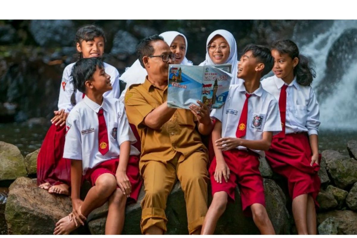 PPG 2025, Syarat Seleksi PPG 2025, Seleksi PPG 2025, pendaftaran Pendidikan Profesi Guru, Jadwal Pendaftaran dan Syarat Seleksi PPG 2025 untuk Calon Guru Terbaru, Pendaftaran PPG Bagi Calon Guru 2025, Beasiswa Pendidikan untuk Calon Guru, Syarat Pendaftaran PPG Bagi Calon Guru 2025, Bidang Studi yang Tersedia dalam PPG Calon Guru 2025, Jadwal Pendaftaran dan Seleksi PPG Bagi Calon Guru 2025, Proses Seleksi PPG Calon Guru, Biaya Pendaftaran PPG