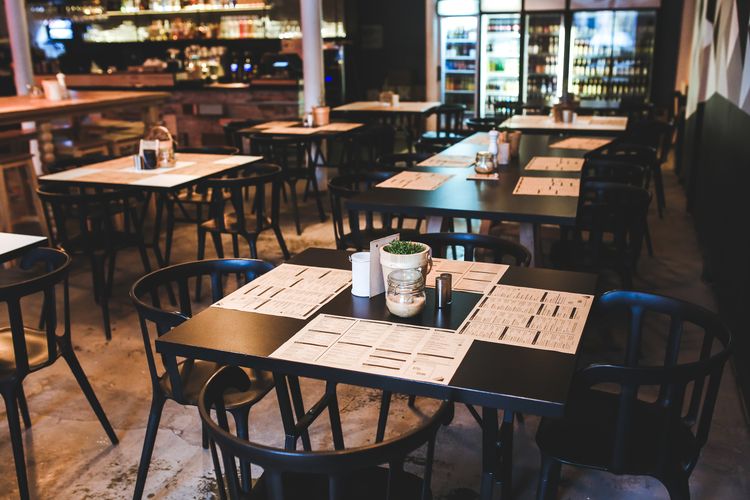 restoran, royalti musik, Restoran, Mie Gacoan, Royalti musik, kasus mie gacoan, Efek Kasus Mie Gacoan, Restoran Ganti Musik dengan Suara Kicau Burung