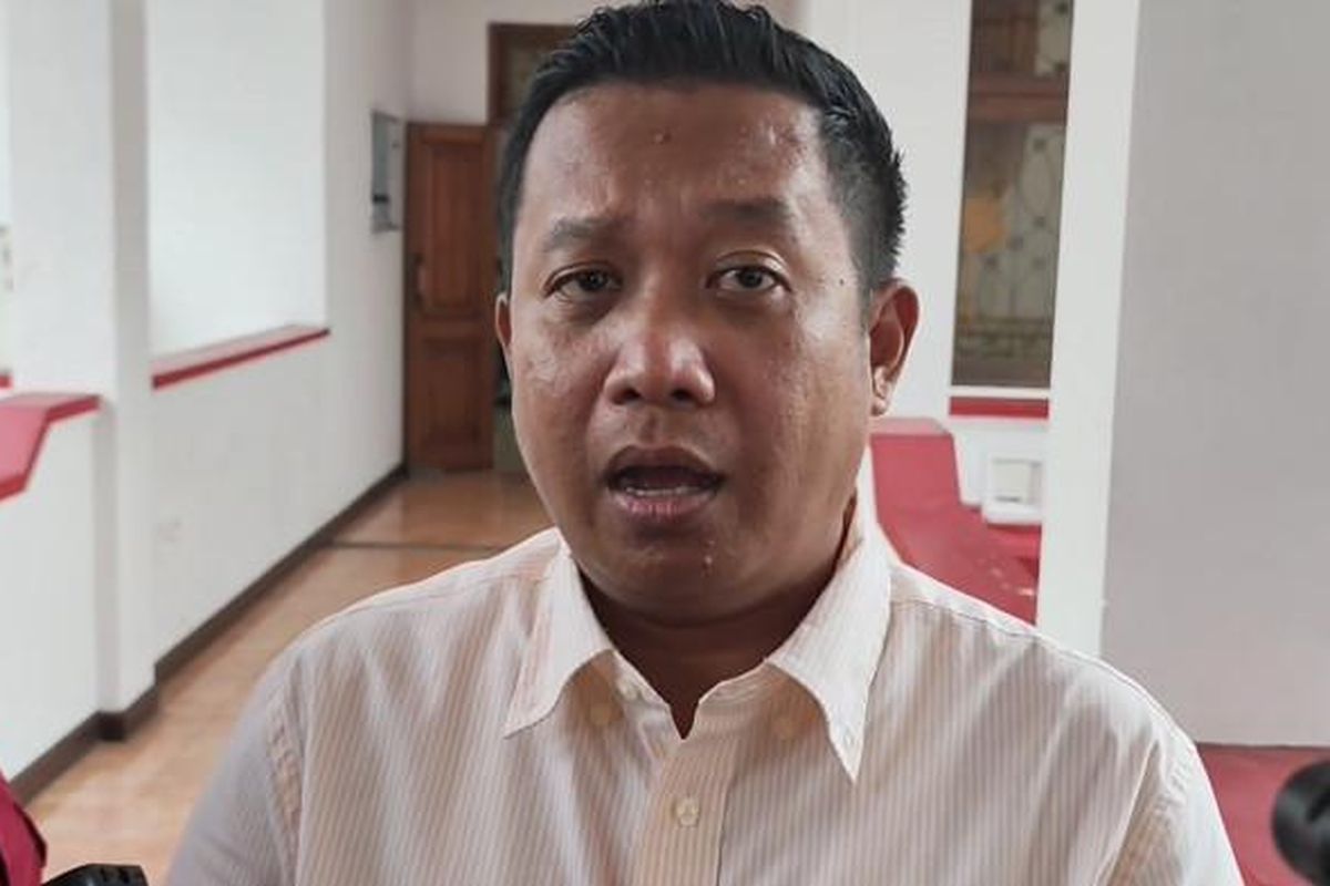bupati pati, bupati pati sudewo, Bupati Sudewo, pemakzulan Bupati Pati, DPRD Pati, Rumahnya Diintai Mobil Misterius, Ketua Pansus Pemakzulan Bupati Pati Cemas