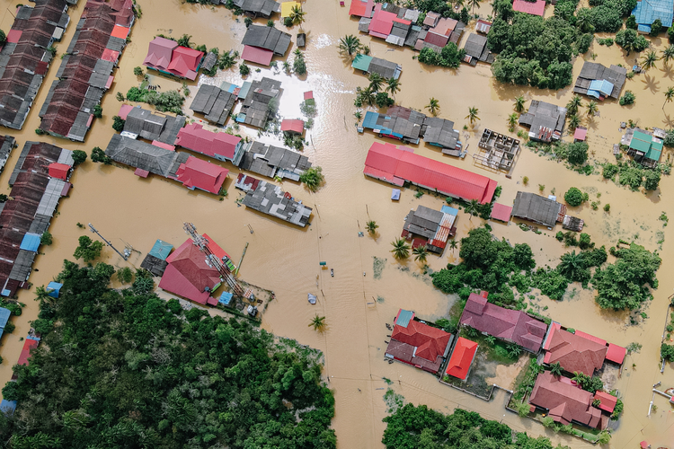 Telkomsel, jaringan, Indosat, banjir Sumatera, indosat, telkomsel, banjir sumatera, Telkomsel dan IOH Percepat Pemulihan Jaringan akibat Banjir Sumatera Utara