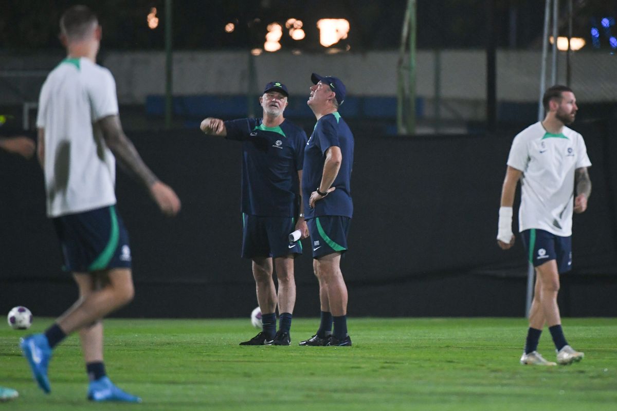 Graham Arnold, Kualifikasi Piala Dunia 2026, timnas Irak, graham arnold, Timnas Irak, kualifikasi piala dunia 2026, Graham Arnold Latih Timnas Irak, Targetkan Piala Dunia 2026