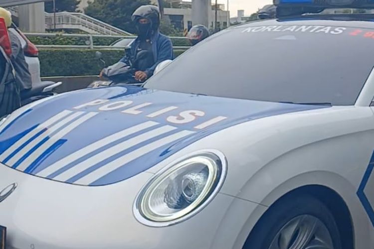 mobil listrik, Ora 07, Ora 03, mobil dinas, Mobil Listrik GWM Ora 07 Jadi Mobil Dinas Kepolisian RI