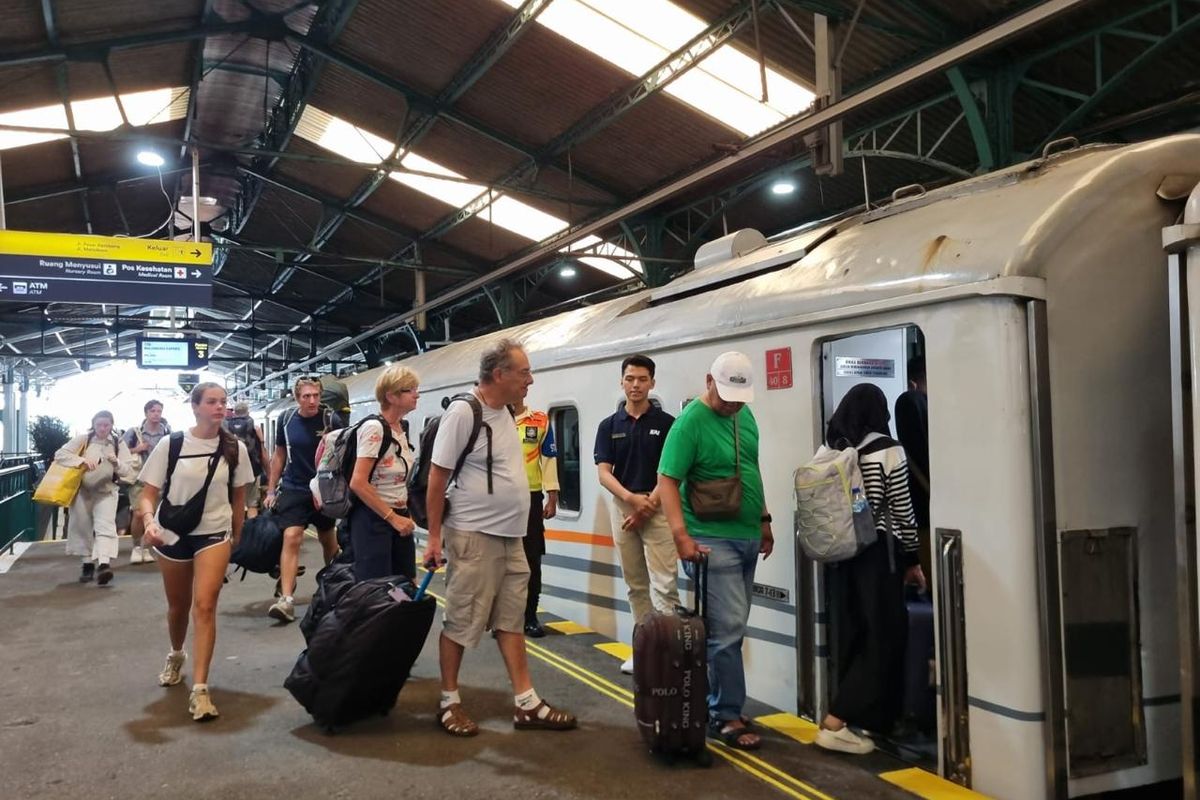tiket kereta api jogja jakarta, tiket kereta api jogja jakarta 13 mei 2025, kereta api yogyakarta jakarta, harga tiket kereta api yogyakarta jakarta, tiket kereta jogja jakarta, tiket kereta jogja jakarta 13 mei 2025, Tiket Kereta Api Yogyakarta-Jakarta 13 Mei 2025 Hampir Habis