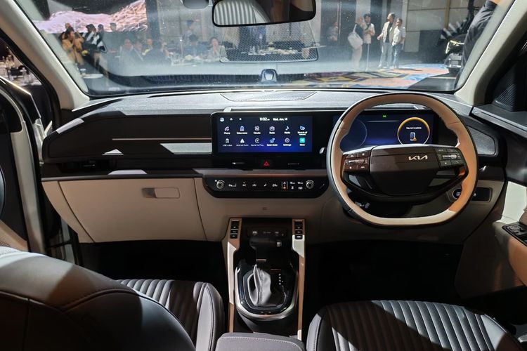 Carens, Kia Carens, Kia Carens Punya Wajah Baru