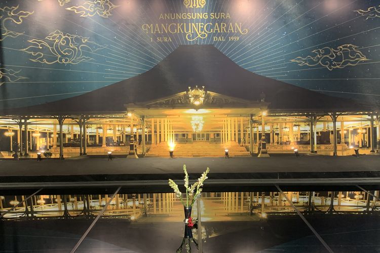 Mangkunegaran Solo, mangkunegaran solo, aktivitas di mal sarinah jakarta, wisata sarinah jakarta, bulan suro itu apa artinya, pameran mangkunegaran di sarinah, Refleksi Bulan Suro Mangkunegaran Solo di Tengah Ramainya Sarinah Jakarta