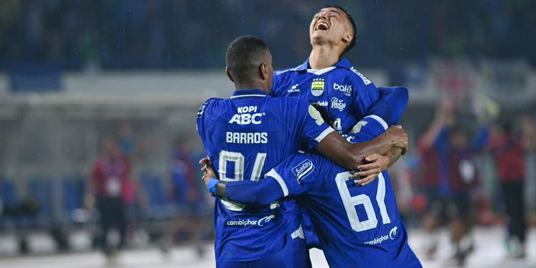 Persib, Borneo FC, Borneo, Persib vs Borneo, Persib Bandung, Super League, Liga Indonesia, Persib Vs Borneo FC, Super League 2025-2026, klasemen super league, Klasemen Super League 2025-2026 Usai Hasil Persib Vs Borneo FC 3-1