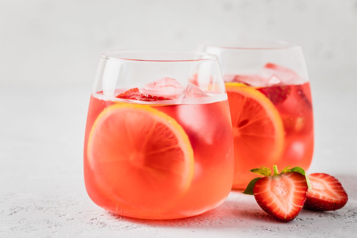 mocktail, Mengapa Gelas Mocktail Perlu Direndam Es Batu? Ini Kata Bartender