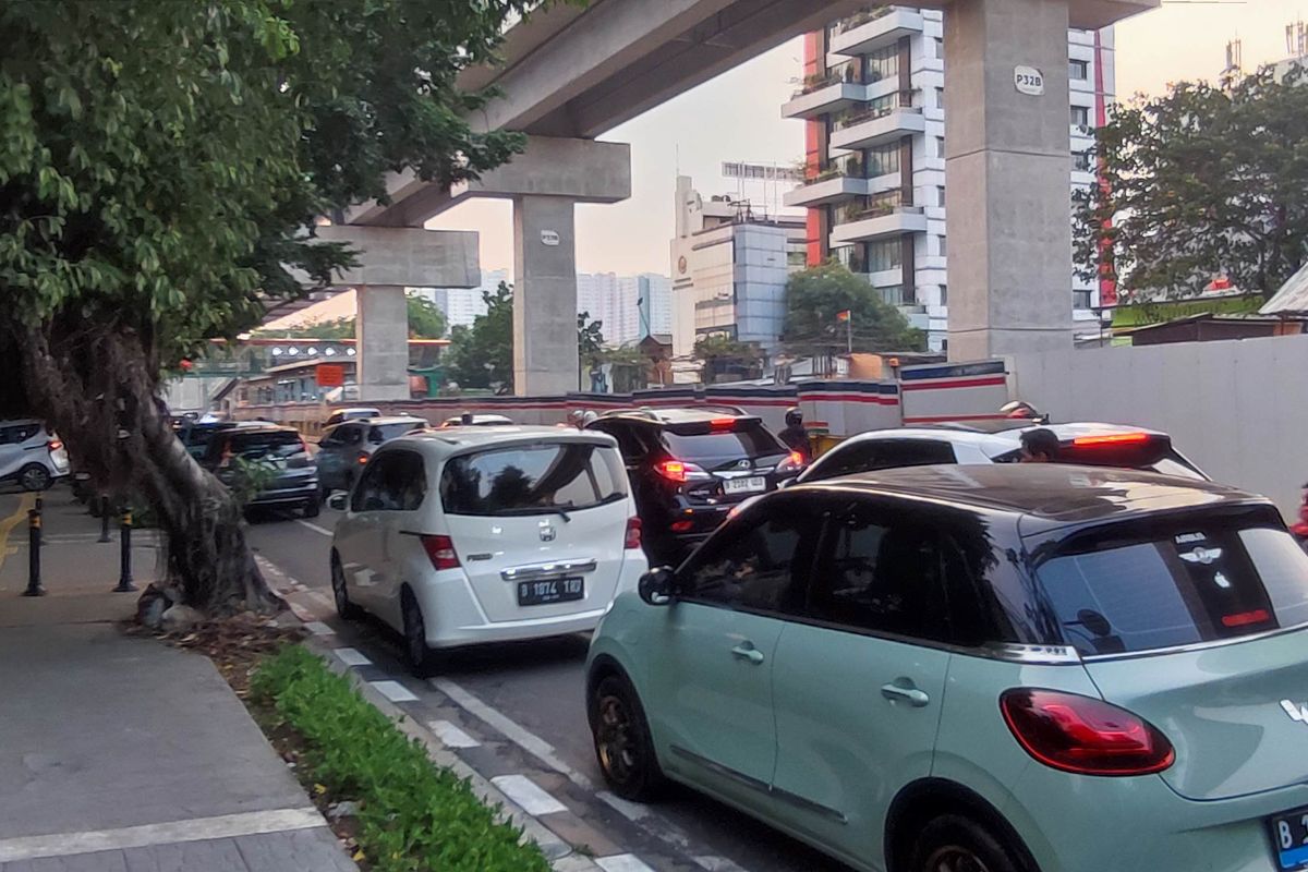 buka puasa, Buka Puasa di Pinggir Jalan, Perhatikan Ini Agar Tetap Aman Berkendara