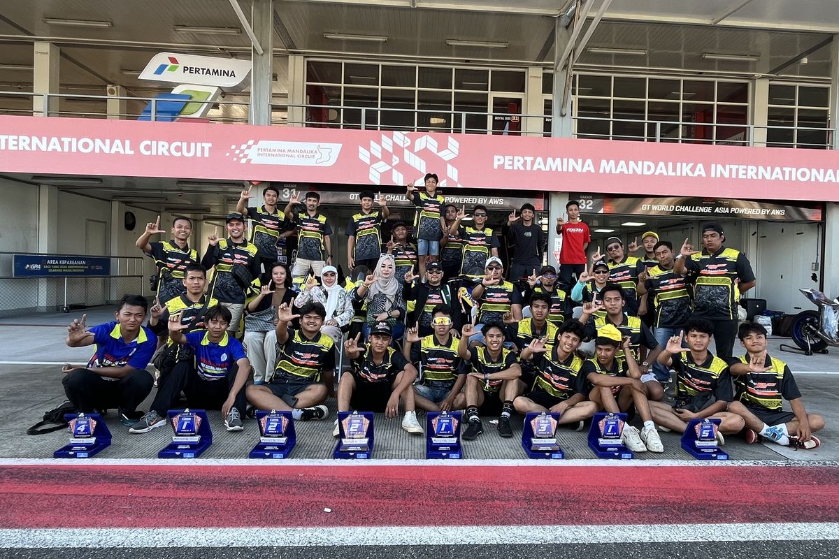 balap motor, balap, SMK Walang Jaya, Yamaha Sunday Race, yamaha sunday race, Tim Balap SMK Podium di Mandalika, Bukti Kualitas Pendidikan Vokasi