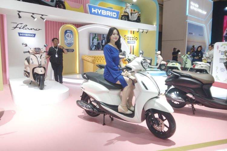 Suzuki Access 125, Yamaha Grand Filano, Skuter matik 125cc, perbandingan skuter, Suzuki Access 125 vs Yamaha Grand Filano: Adu Cicilan Skuter 125cc