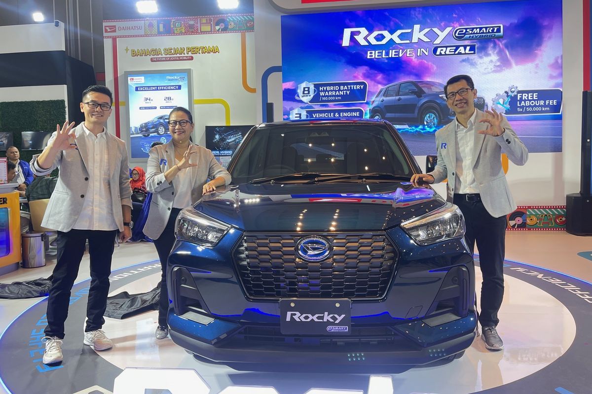 pameran, bandung, Daihatsu, terios, Rocky Hybrid, Daihatsu Rocky Hybrid Sapa Warga Bandung